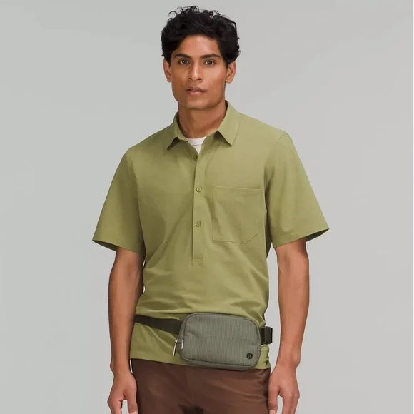 Lululemon Everywhere Belt Bag Carob Brown Crossbody Sling Bag Nwt - Picture 6 of 6